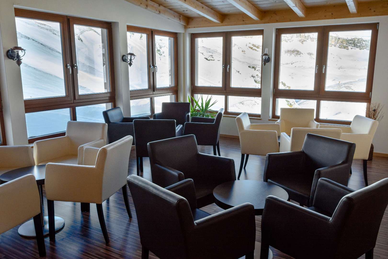 Lounge v hotelu Wallackhaus